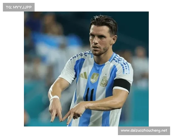 探究阿根廷中场洛塞尔索鲜为人知的独特魅力全面展现其球场智慧 探究阿根廷中场洛塞尔索鲜为人知的独特魅力全面展现其球场智慧